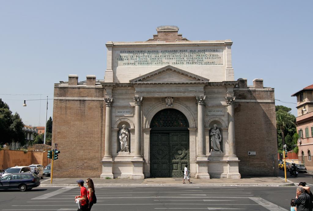 Hotel Versailles Roma Ngoại thất bức ảnh
