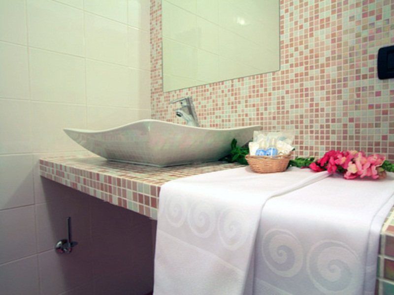 Hotel Versailles Roma Ngoại thất bức ảnh