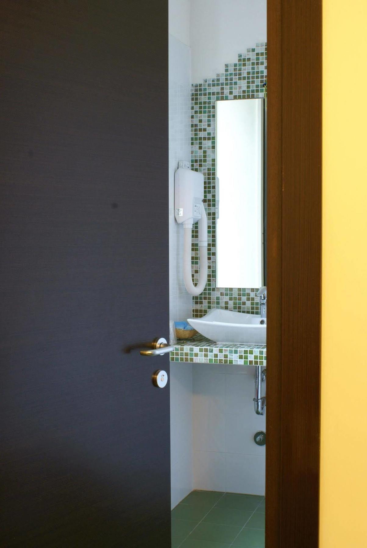 Hotel Versailles Roma Ngoại thất bức ảnh